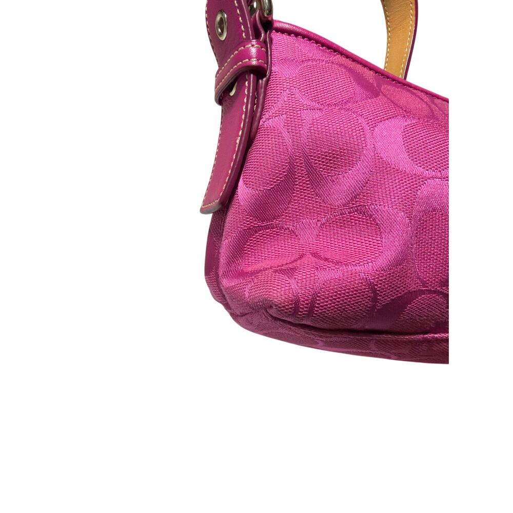 Coach Hampton Signature Baguette Demi Shoulder Purse in HOT PINK 6371 - Picture 6 of 16